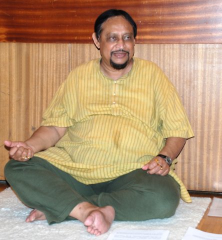 Dhiranandaji bei der Yogalehrer-Fortbildung 2008 in Speicher